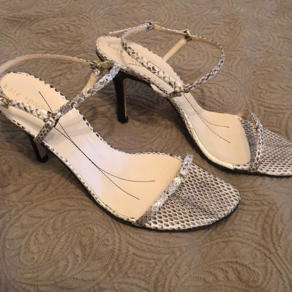 Kate Spade 3” snakeskin heels 8 1/2M